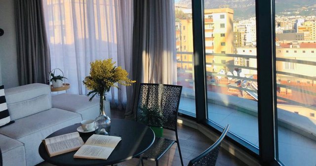 Qiratë në Tiranë rriten ndjeshëm, disa zona arrijnë 1,800 euro/muaj